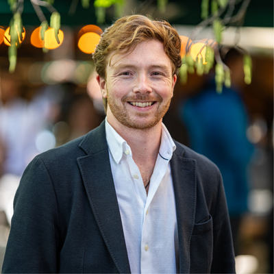 Oliver Scott